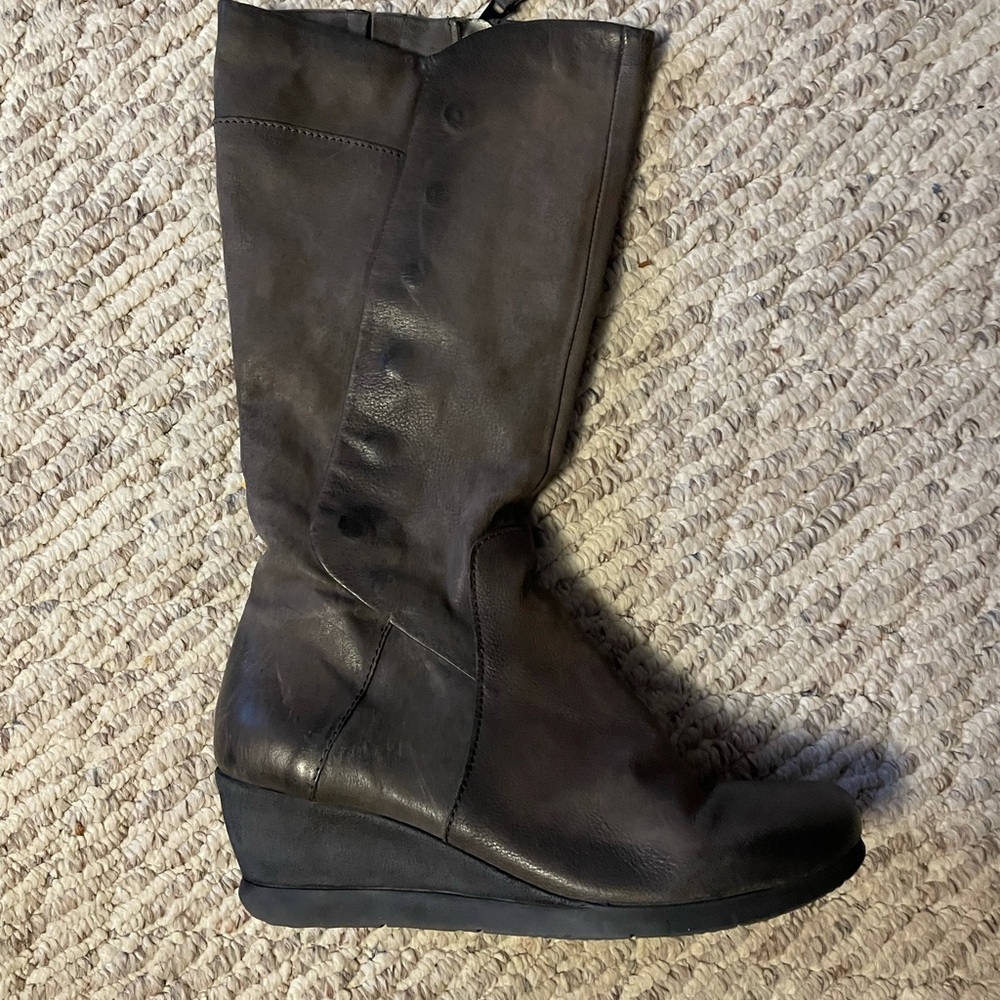 Miz Mooz leather boots size 41